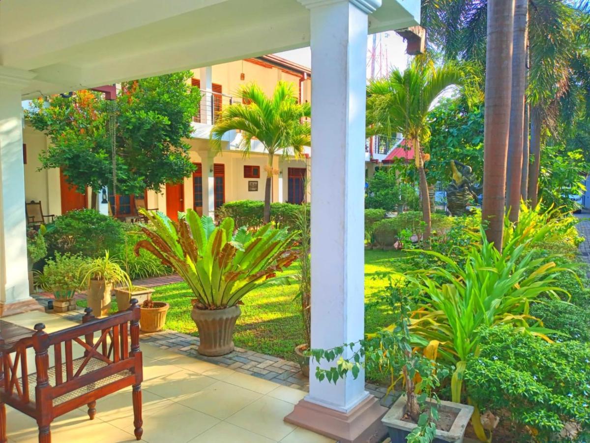 Royal Nest Bed & Breakfast Polonnaruwa Exterior photo